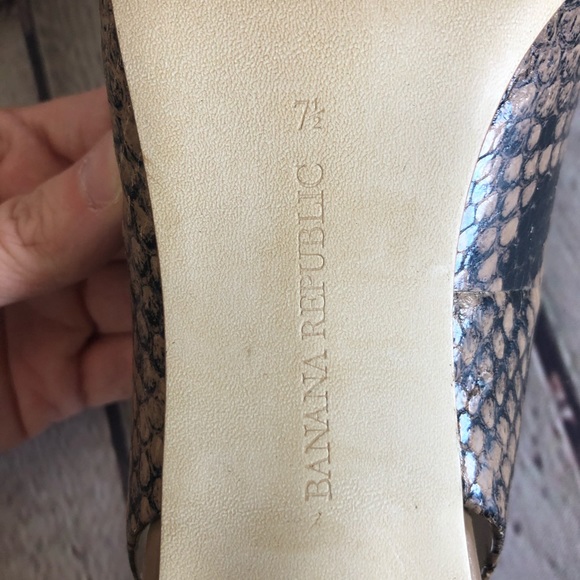 BANANA REPUBLIC Sling Back Peep Toe Heels Size 7.5 - Picture 6 of 6